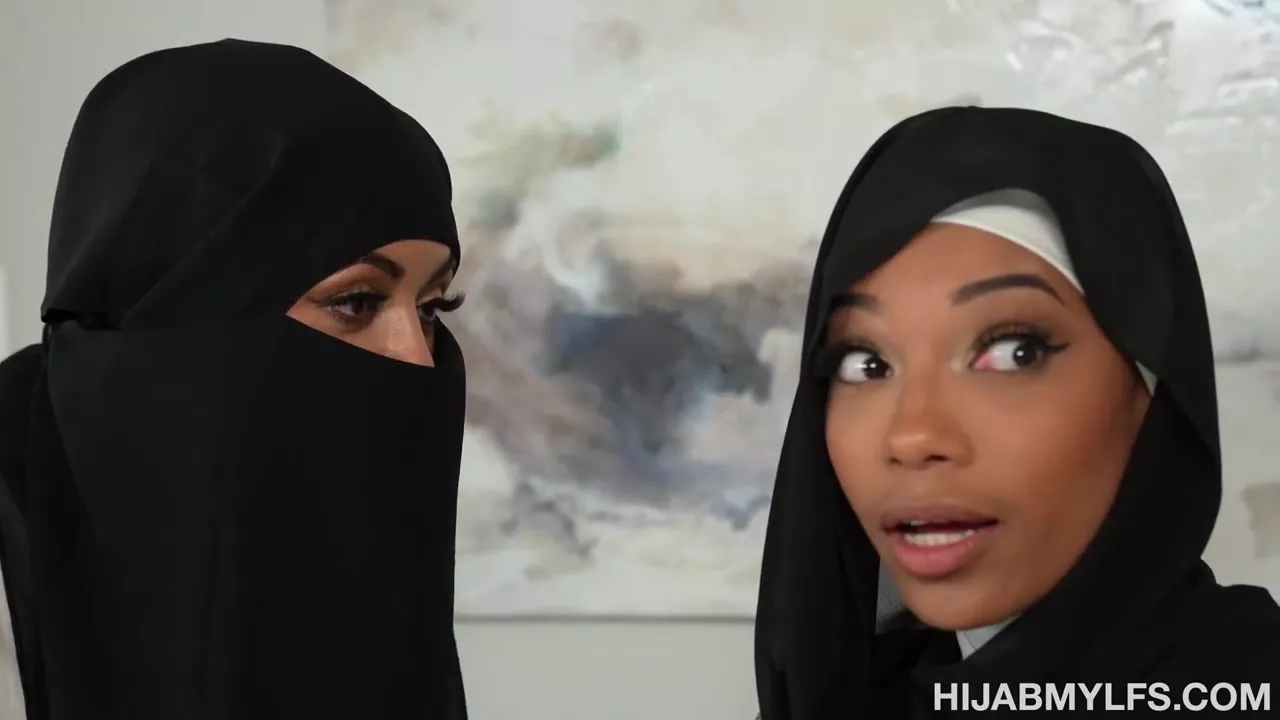 Hijab Mylfs - Vivianne Desilva & Eden West -The Conversion - 241023 (1)