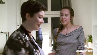 Ersties - Effie and Birgit first make an omelette and then love