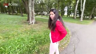 Picked up a girl on a skateboard and fucked right in the park Porn Video (XVideos RED)