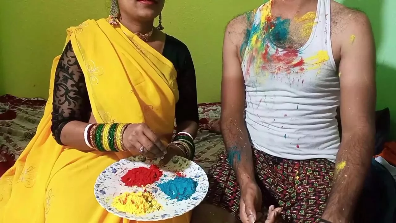 Holi Par Bahu Ne Sasur Ji Ke Sath Kheli Holi Bhurr Khol Kar, Desi Sasur -Bahut