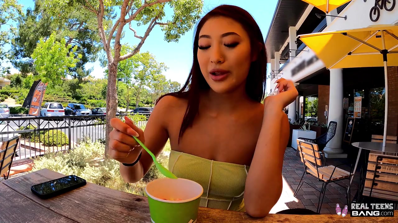 Date With A Sweet Asian Girl