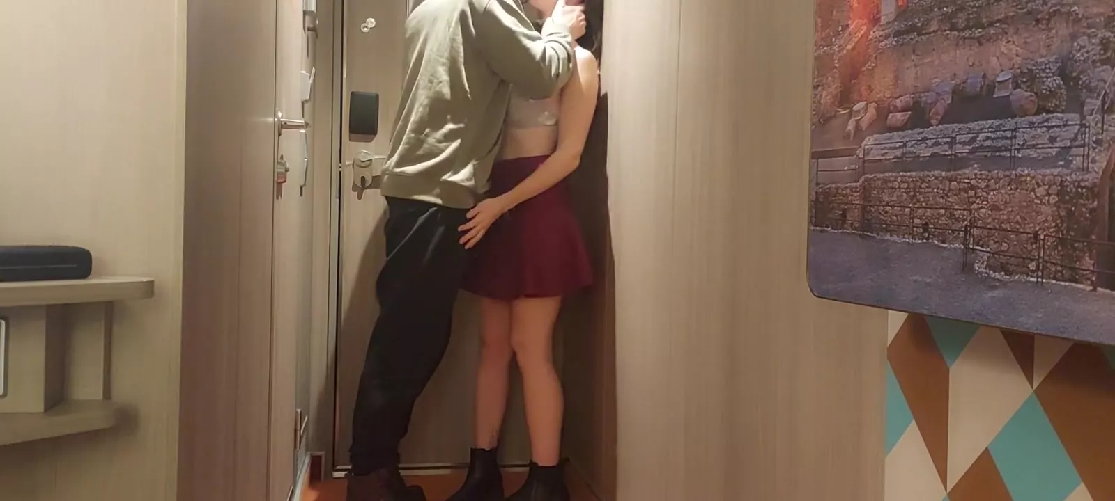 Fuck for Money , Amateur Teen real fuck and cum in Cruise