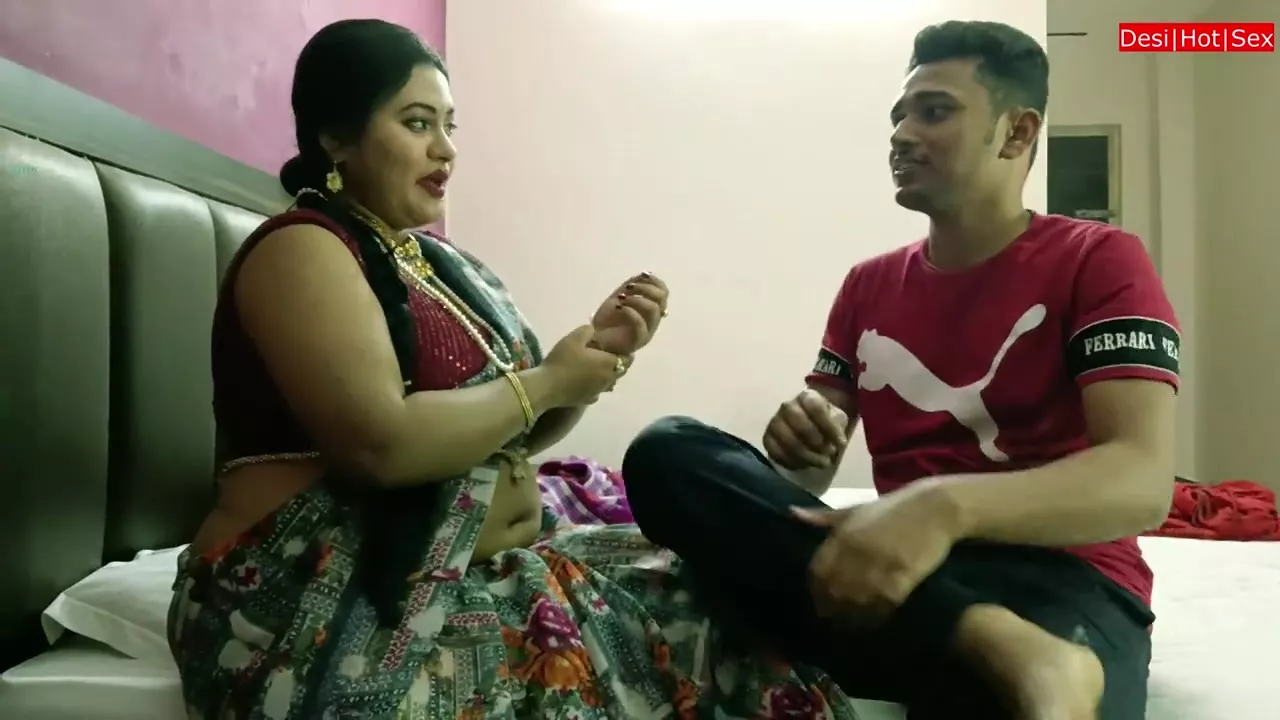 Desi Hot Couple Softcore Sex! Homemade Sex With Clear Audio image pic